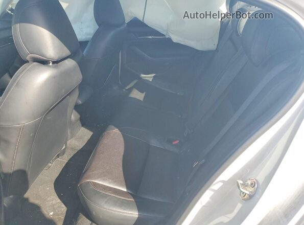 JM1BPADL1M1334326 2021 MAZDA 3 White Widok tylnych siedzeń