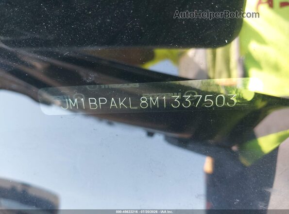 JM1BPAKL8M1337503 2021 MAZDA 3 Черный 