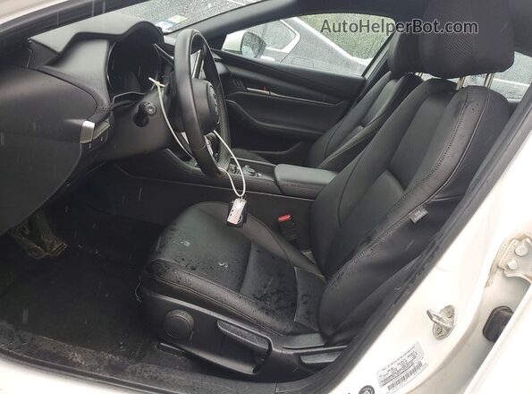 JM1BPAKM6P1600827 2023 MAZDA 3 White Սալոնի դիմացի տեսք