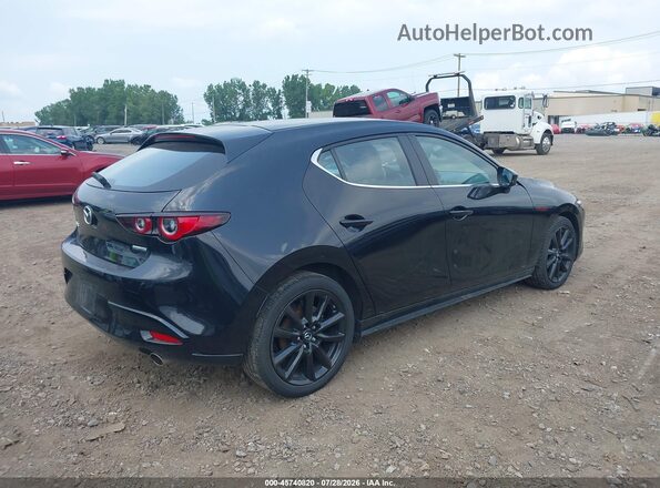 JM1BPAKM8R1722365 2024 MAZDA 3 Black Հետևի աջ