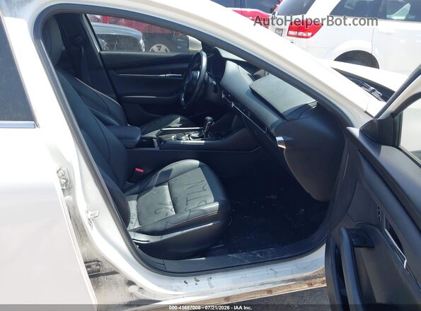 JM1BPALL0N1516411 2022 MAZDA 3 Белый Вид салона спереди