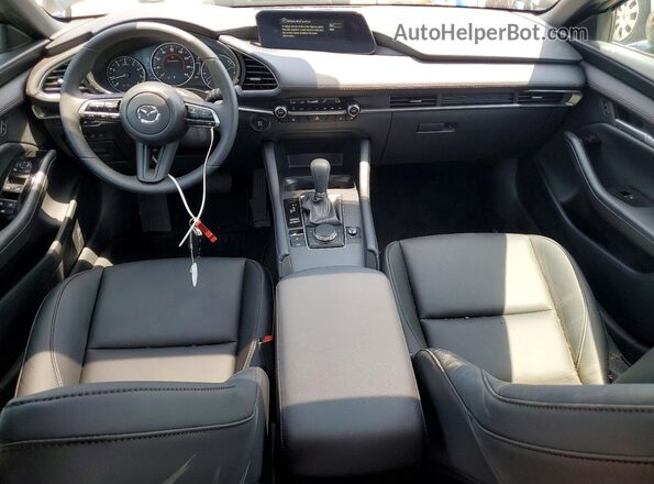 JM1BPALL5T1874116 2026 MAZDA 3 Черный Вид панели приборов