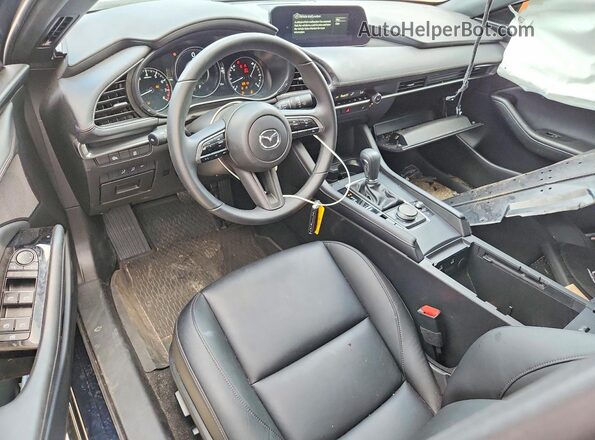 JM1BPALLXT1850698 2026 MAZDA 3 Blue Առջևի վահանակի տեսք
