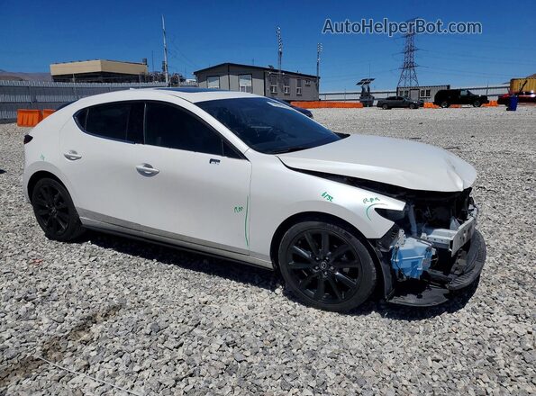 JM1BPAMLXM1334602 2021 MAZDA 3 Белый Передняя правая четверть