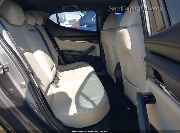 JM1BPAMM0K1138884 2019 MAZDA 3 Gray Widok naklejki z numerem VIN