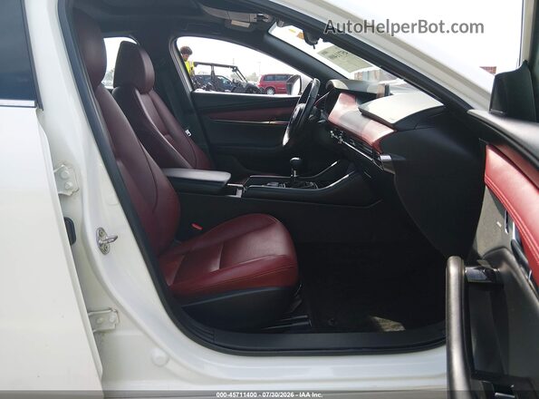 JM1BPAMMXS1750347 2025 MAZDA 3 White Front interior view