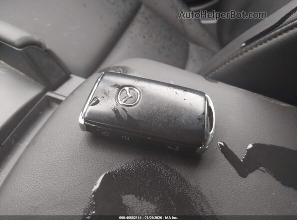 JM1BPBKL0M1314044 2021 MAZDA 3 Gray Առջևի վահանակի տեսք