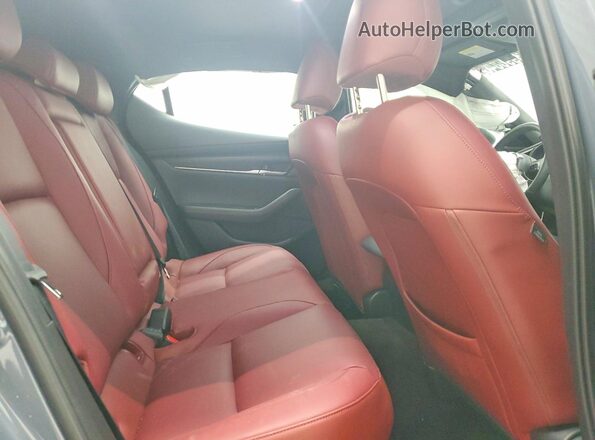 JM1BPBLL6T1852700 2026 MAZDA 3 Gray Հետևի նստատեղերի տեսք