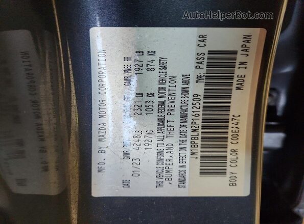 JM1BPBLM2P1612509 2023 MAZDA 3 Gray VIN կոդի պիտակի տեսք