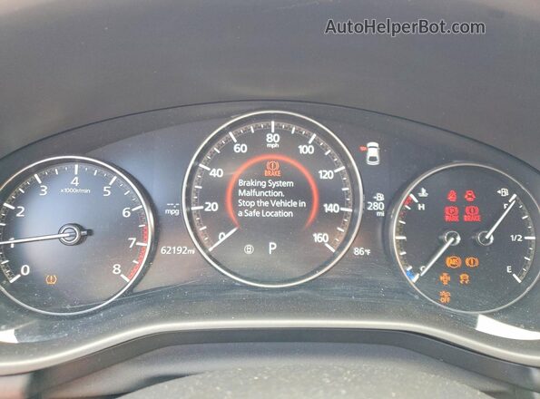 JM1BPBLM7P1615020 2023 MAZDA 3 Gray Սարքավորումների վահանակի տեսք