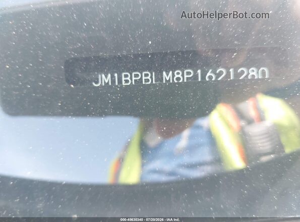JM1BPBLM8P1621280 2023 MAZDA 3 Blue Engine compartment view