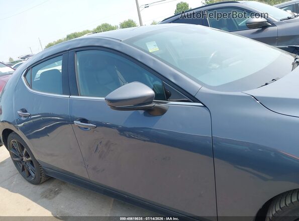JM1BPBML0M1402962 2021 MAZDA 3 Gray Вид задньої частини салону
