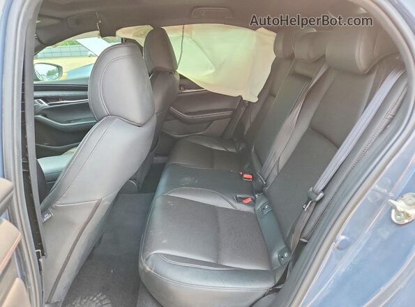 JM1BPBMM8L1173146 2020 MAZDA 3 Gray Հետևի նստատեղերի տեսք