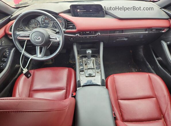 JM1BPBNM0K1132670 2019 MAZDA 3 Red Vista del salpicadero