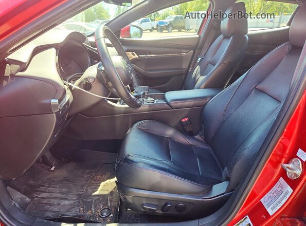 JM1BPBNM1K1143063 2019 MAZDA 3 Red Widok wnętrza z przodu
