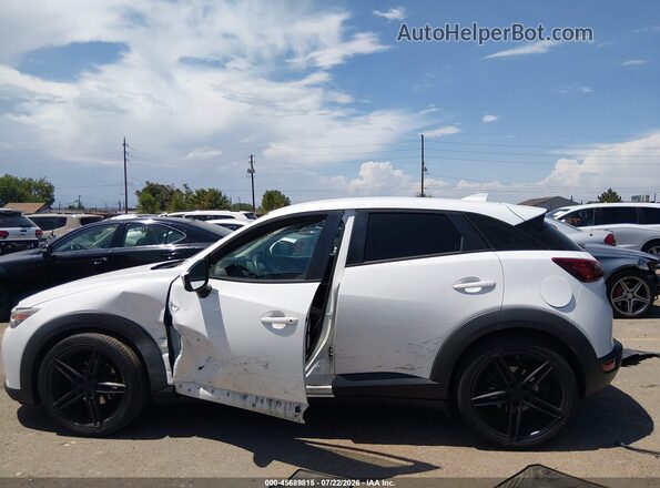 JM1DKBB7XG0125017 2016 MAZDA CX-3 Белый Панорамный вид салона 360°
