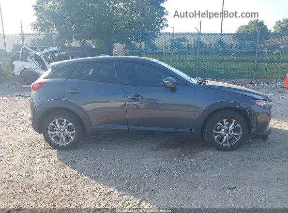 JM1DKBC74G0118367 2016 MAZDA CX-3 Серый Вид задней части салона