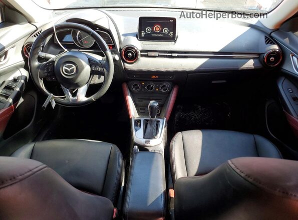 JM1DKBC75G0124937 2016 MAZDA CX-3 Red Առջևի վահանակի տեսք