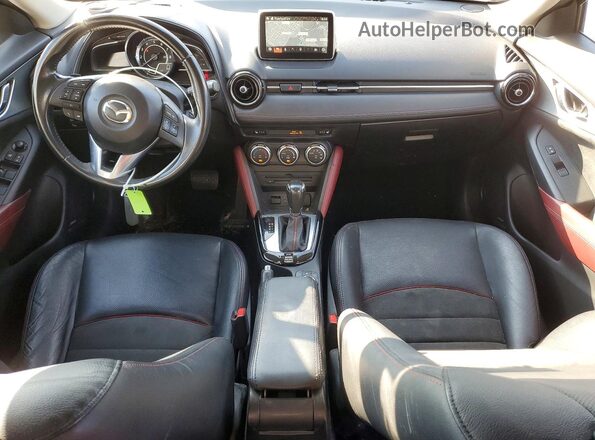 JM1DKBD74G0107612 2016 MAZDA CX-3 Charcoal Vista del salpicadero