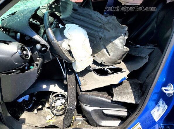 JM1DKBD77G0104767 2016 MAZDA CX-3 Blue წინა სალონის ხედი