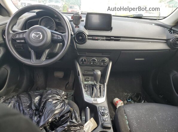 JM1DKDB73J0313493 2018 MAZDA CX-3 Blue Вид панелі приладів