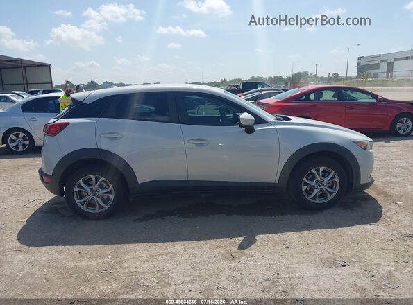 JM1DKDB77H0162894 2017 MAZDA CX-3 Бежевый Вид задней части салона