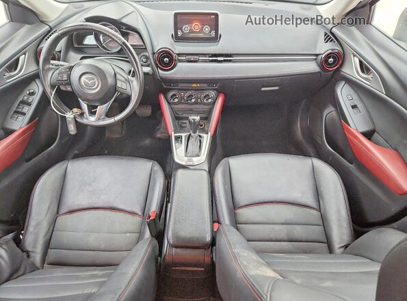 JM1DKDC73H0150739 2017 MAZDA CX-3 Серый Вид панели приборов