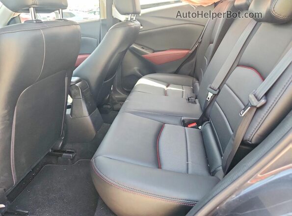 JM1DKDC74H0179926 2017 MAZDA CX-3 Gray Vista de los asientos traseros