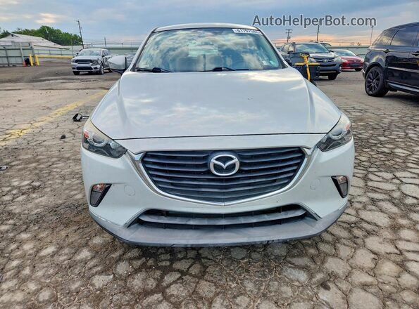 JM1DKDC79J0304912 2018 MAZDA CX-3 Белый Вид спереди