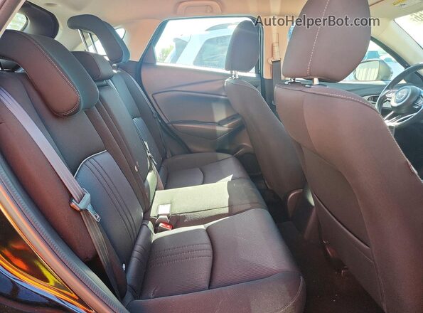 JM1DKFB73L1473981 2020 MAZDA CX-3 Черный Вид задней части салона