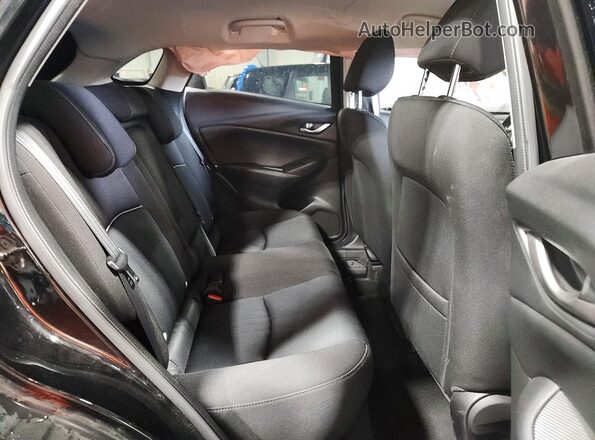 JM1DKFC71K1448090 2019 MAZDA CX-3 Черный Вид задней части салона