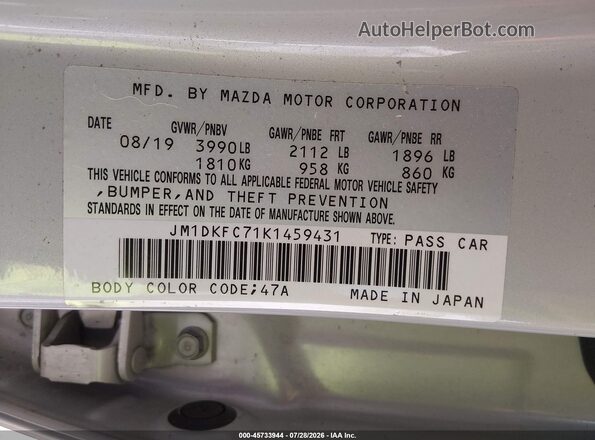 JM1DKFC71K1459431 2019 MAZDA CX-3 Gray Vista del compartimento del motor