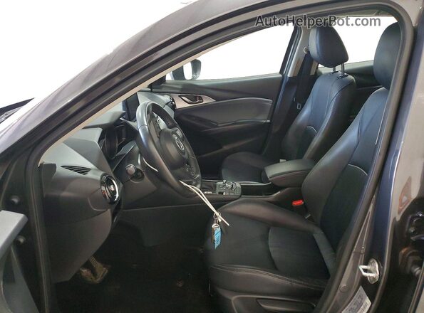 JM1DKFC75K1457696 2019 MAZDA CX-3 Gray Widok wnętrza z przodu