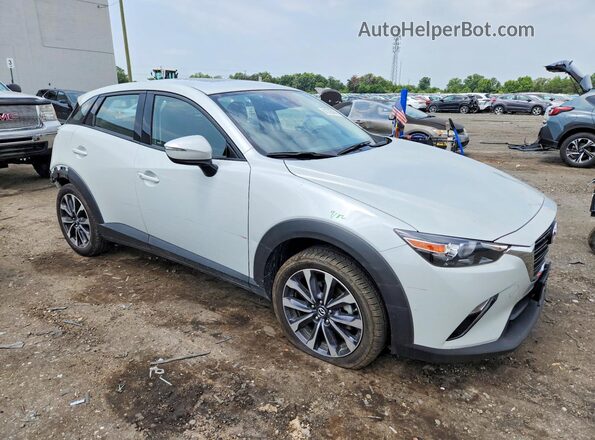 JM1DKFC77K1420147 2019 MAZDA CX-3 White Front right
