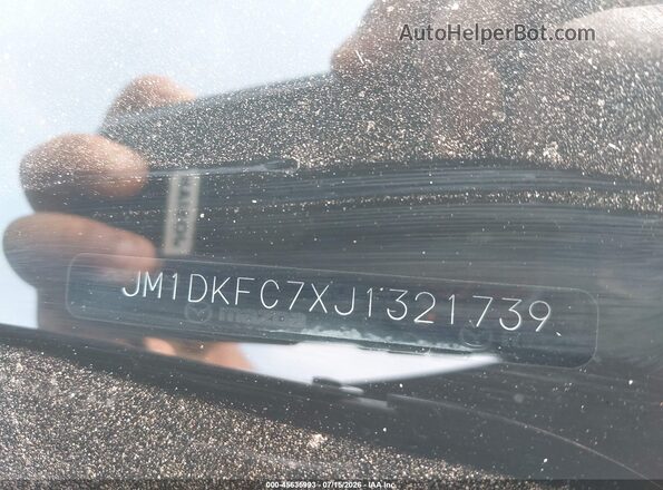 JM1DKFC7XJ1321739 2018 MAZDA CX-3 Gray Вид підкапотного простору