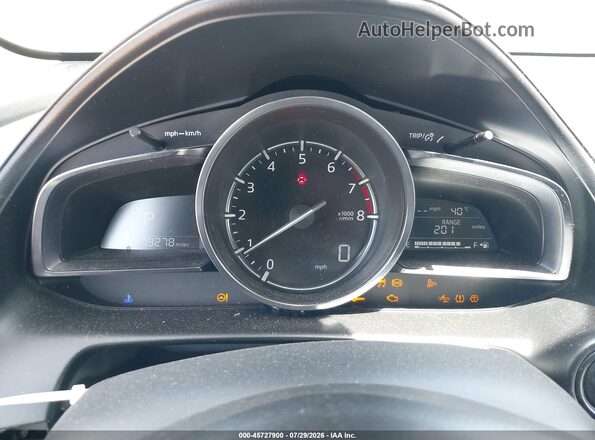 JM1DKFD76J0301461 2018 MAZDA CX-3 Red Vista de los asientos traseros