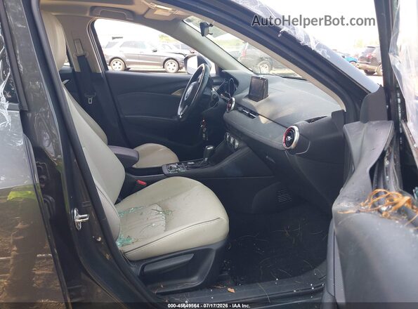 JM1DKFD78K0430643 2019 MAZDA CX-3 Gray Вид салону спереду