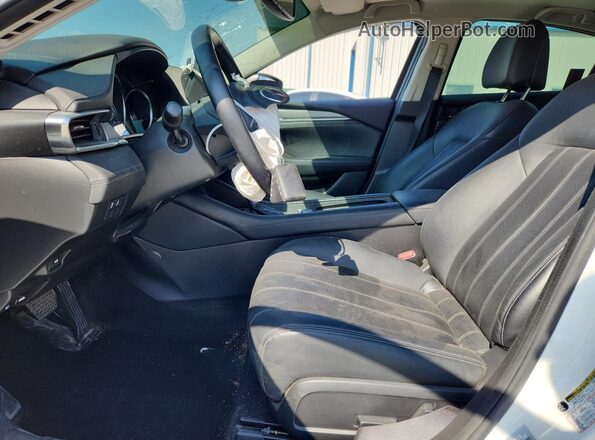 JM1GL1TY4M1609217 2021 MAZDA 6 Белый Вид салона спереди