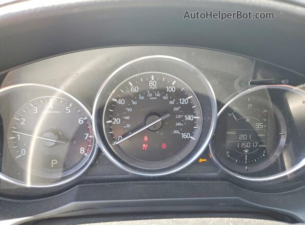 JM1GL1U55H1143095 2017 MAZDA 6 White Սարքավորումների վահանակի տեսք