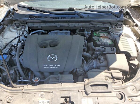 JM1GL1U55H1143095 2017 MAZDA 6 White Սալոնի հետևի տեսք