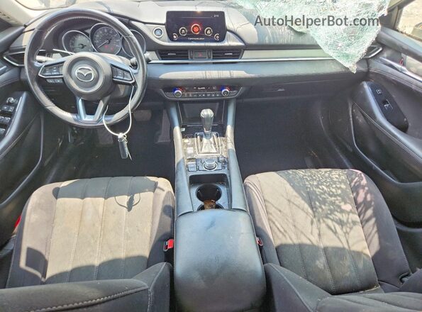 JM1GL1UM0J1310606 2018 MAZDA 6 Blue Vista del salpicadero