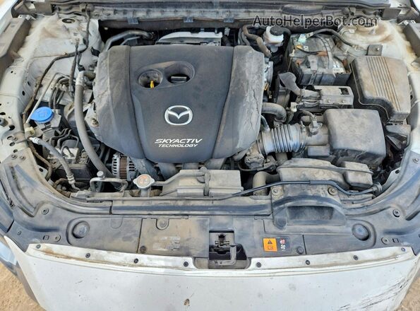 JM1GL1UM3J1322975 2018 MAZDA 6 Белый Вид задней части салона