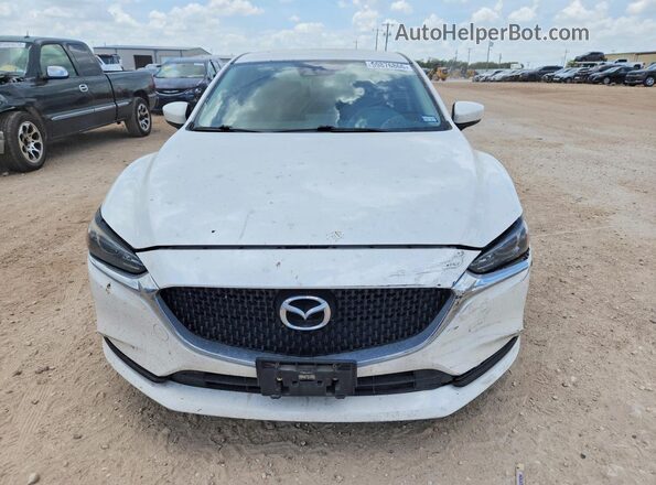 JM1GL1UM3J1322975 2018 MAZDA 6 Белый Вид спереди
