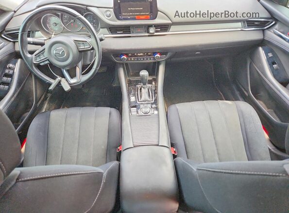 JM1GL1UM3J1322975 2018 MAZDA 6 Белый Вид панели приборов