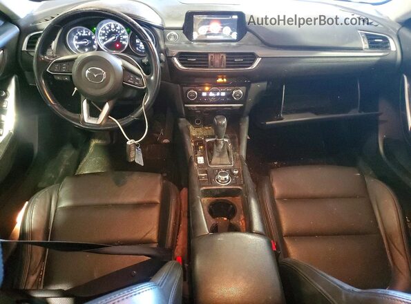 JM1GL1V51H1130746 2017 MAZDA 6 Бордовый Вид панели приборов