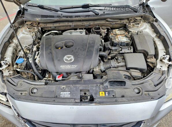 JM1GL1V53H1103953 2017 MAZDA 6 Gray Widok wnętrza z tyłu