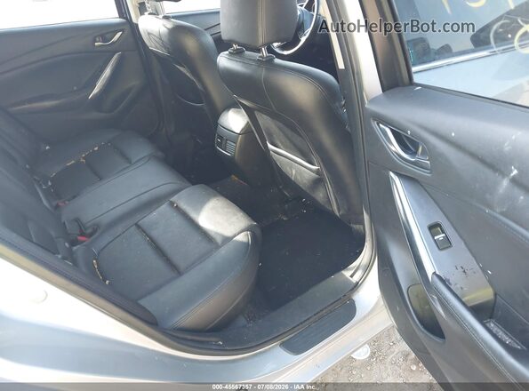 JM1GL1V53H1155129 2017 MAZDA 6 Silver Widok naklejki z numerem VIN