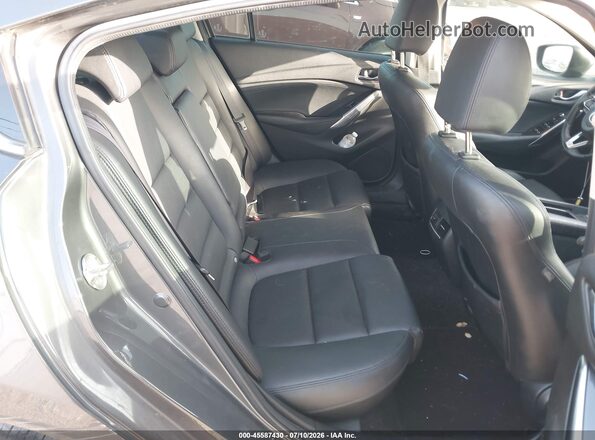 JM1GL1V55H1115098 2017 MAZDA 6 Gray VIN კოდის სტიკერის ხედი