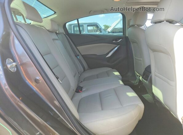 JM1GL1V55H1124240 2017 MAZDA 6 Brown Հետևի նստատեղերի տեսք
