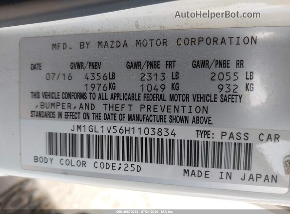 JM1GL1V56H1103834 2017 MAZDA 6 White Vista del compartimento del motor